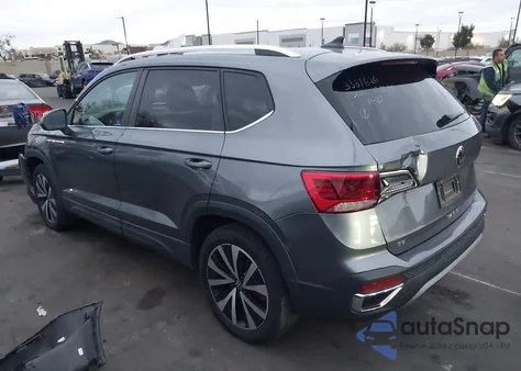 2022 Volkswagen Taos 1.5T Se из США, поврежденный, VIN 3VVPX7B28NM086942